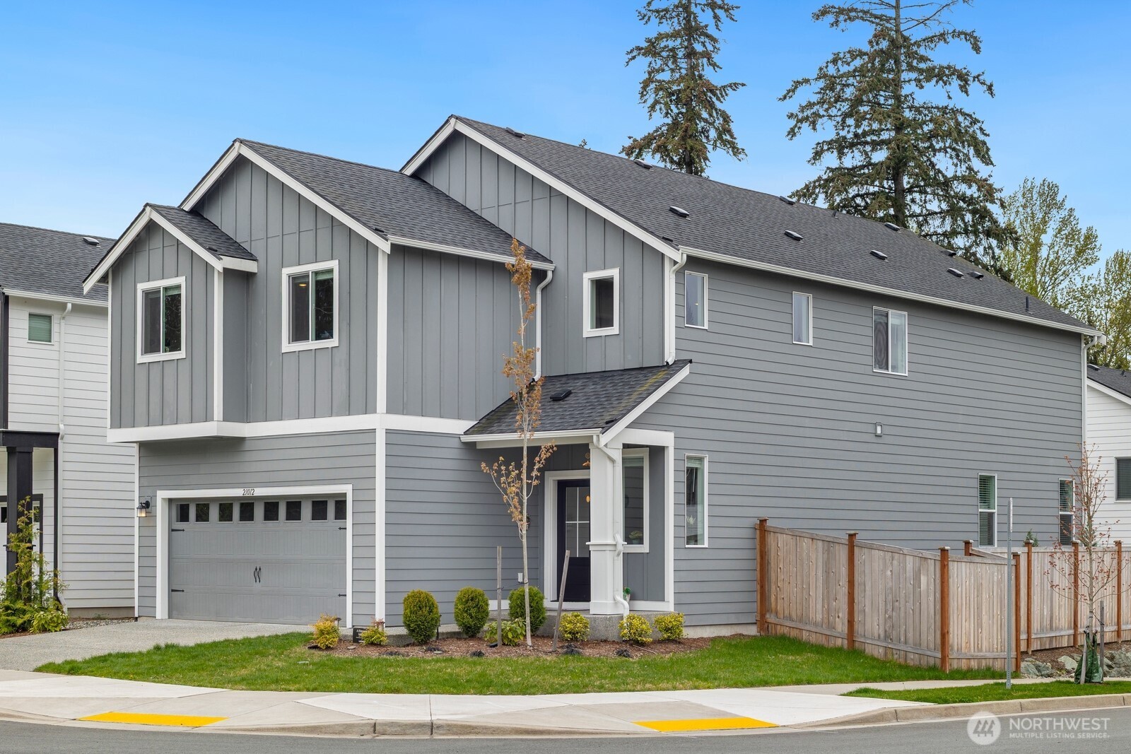 21012 42nd Drive Southeast Bothell, WA 98021 - Photo 2 of 32