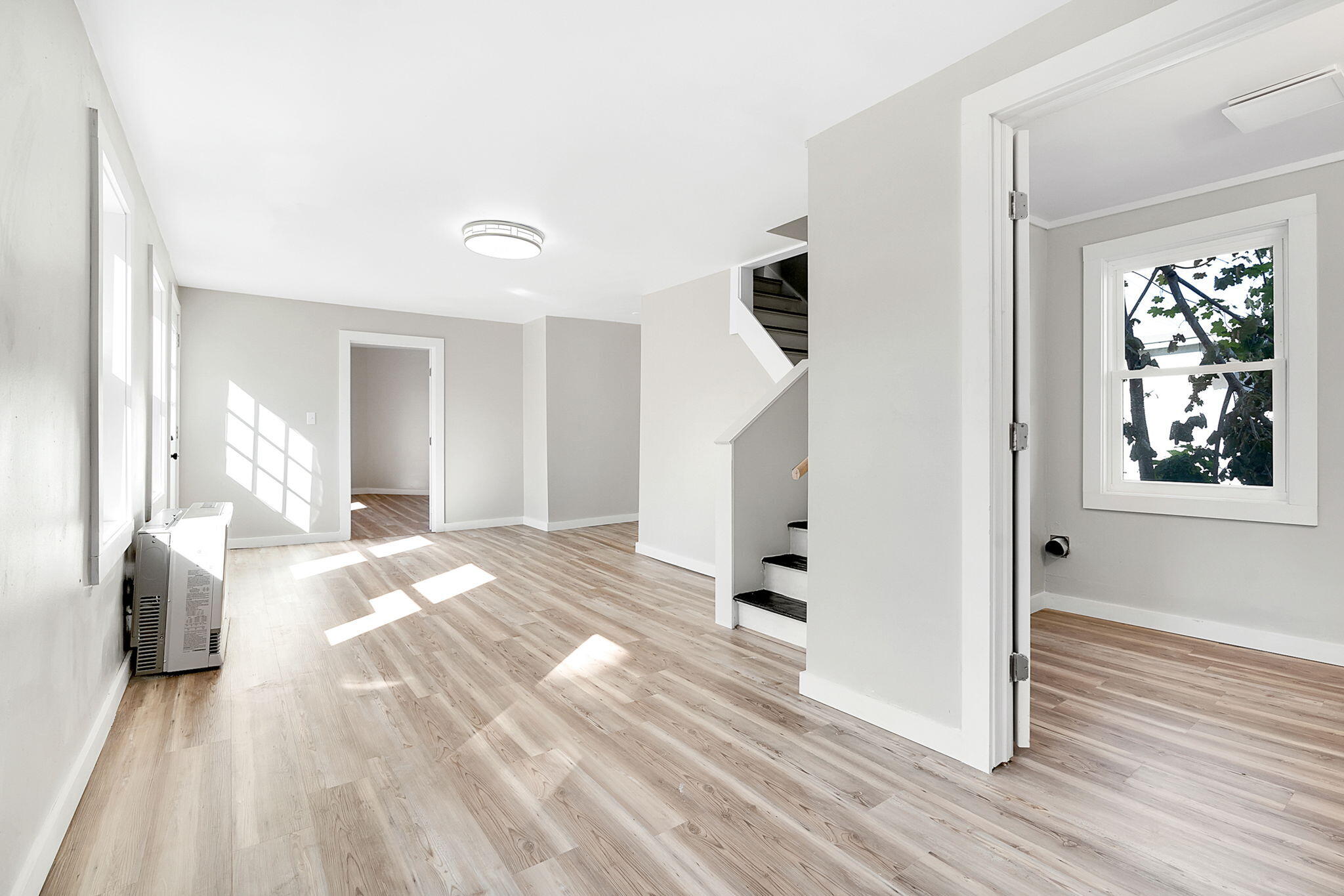 51 Spring Street Lewiston, ME 04240 - Photo 15 of 30 51Spring-23