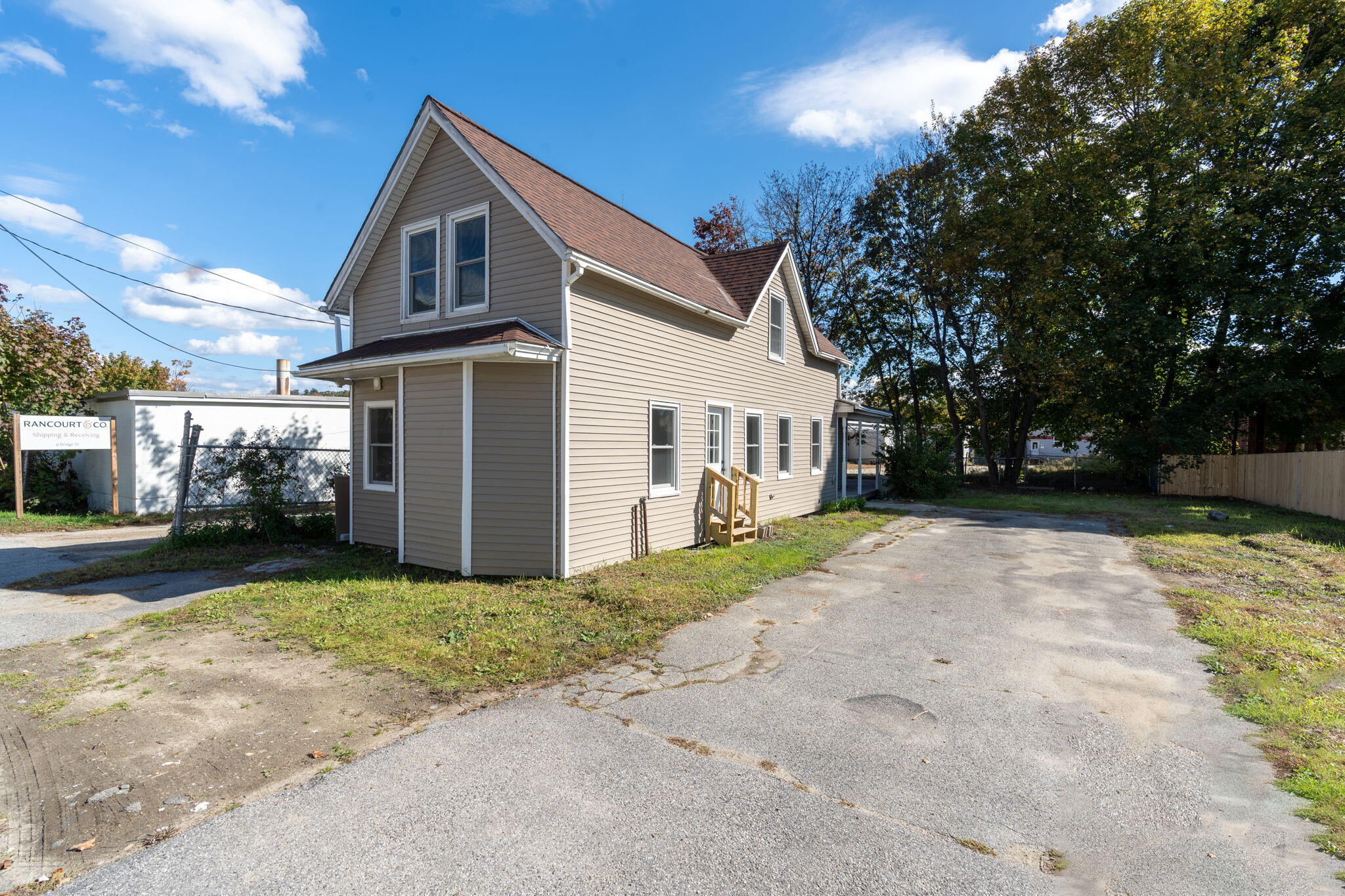 51 Spring Street Lewiston, ME 04240 - Photo 2 of 30 51Spring-10