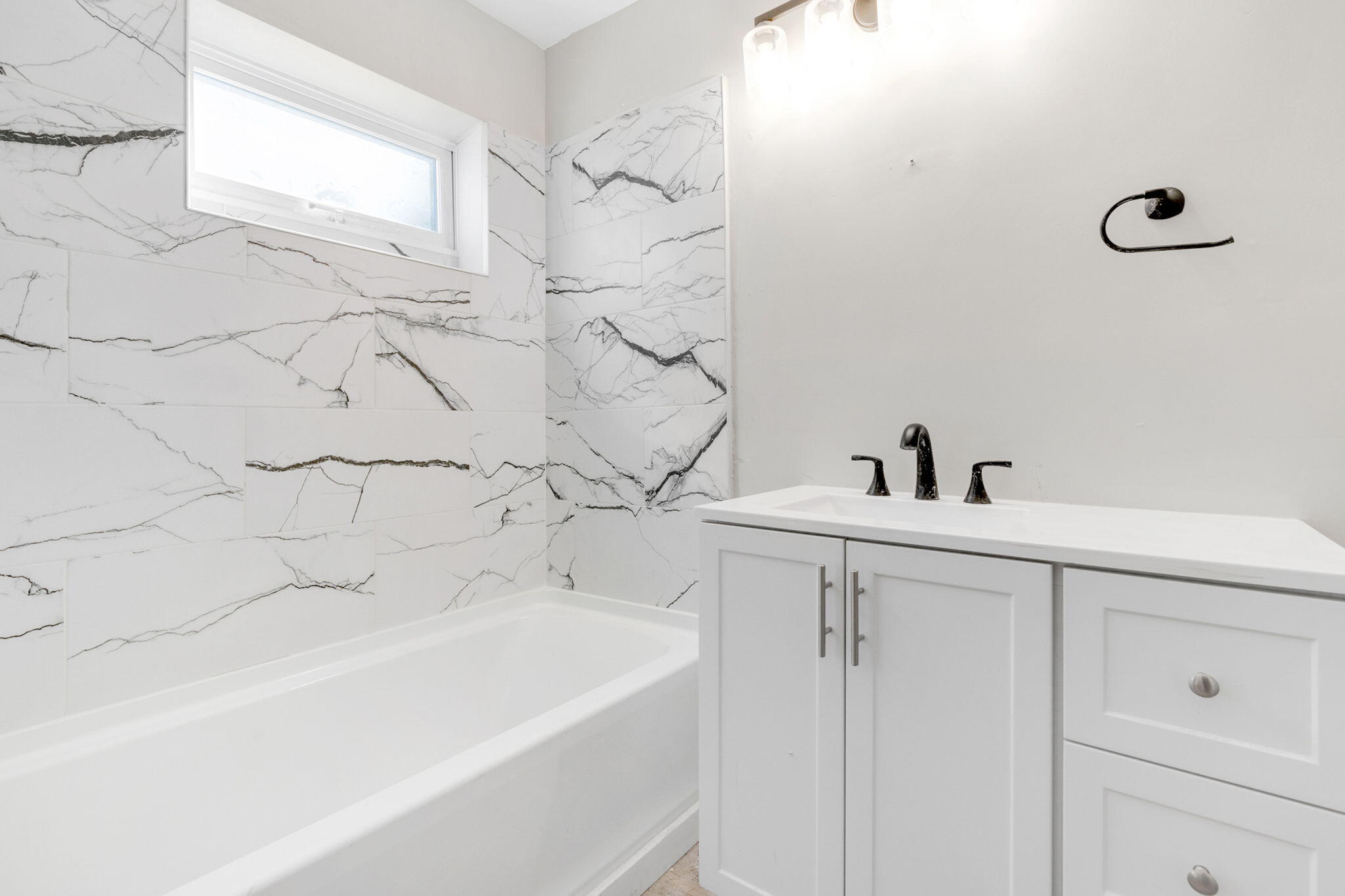 51 Spring Street Lewiston, ME 04240 - Photo 29 of 30 51Spring-39