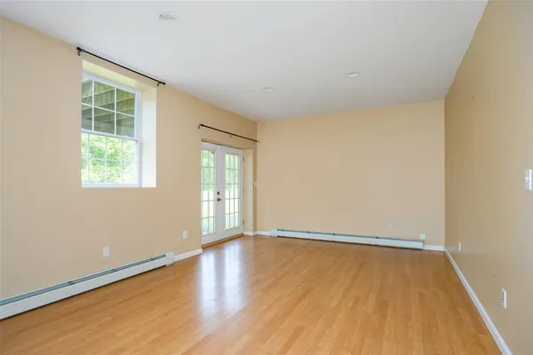 $3,800 | 37 Pine Lane, Tivoli, NY 12583