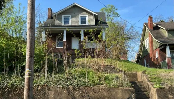 $345,000 | 521 Riverland Road Southeast, Roanoke, VA 24014