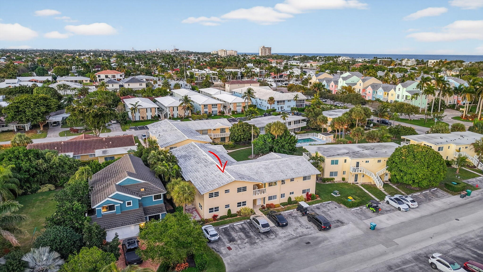2755 Northeast 28th Avenue, Unit E2 Lighthouse Point, FL 33064 - Photo 34 of 62 47-web-or-mls-DJI_20260127181028_0541_D