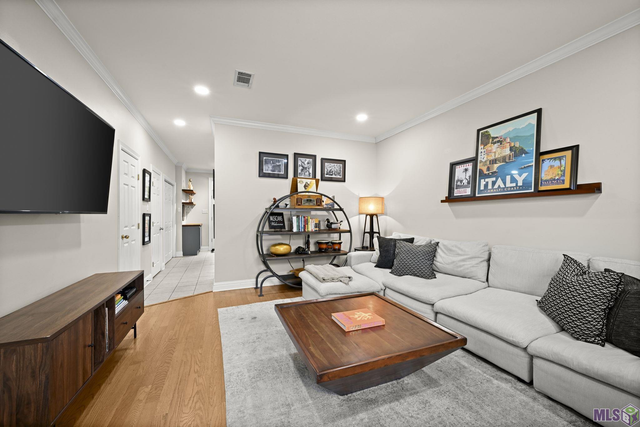 2210 Christian Street, Unit 4 Baton Rouge, LA 70808 - Photo 3 of 21