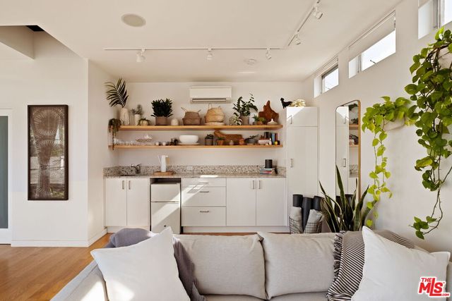 $2,080,000 | 1316 Lucille Avenue, Venice, CA 90291