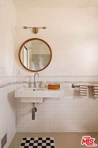 $2,080,000 | 1316 Lucille Avenue, Venice, CA 90291