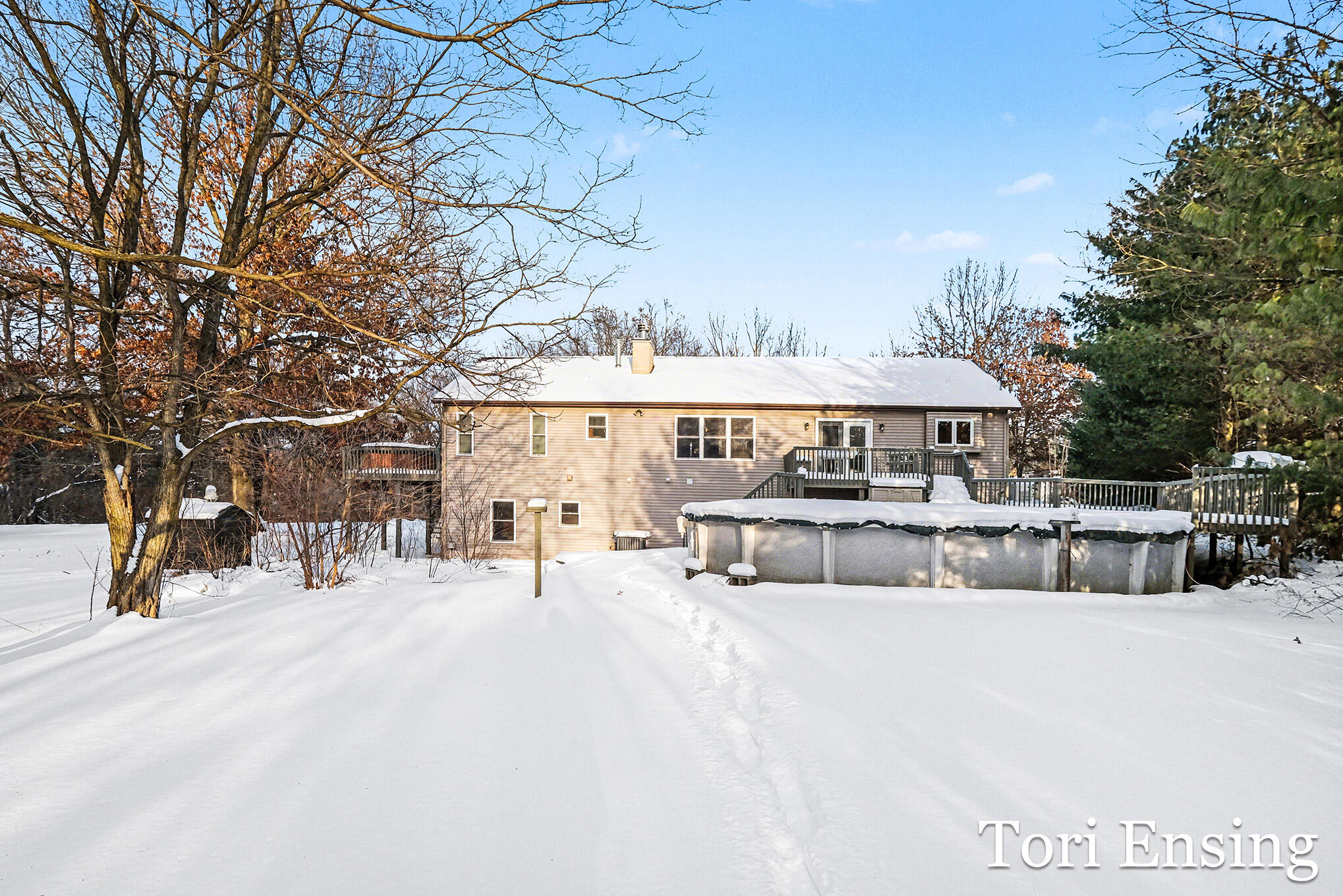 8893 Lakeview Drive Fenwick, MI 48834 - Photo 23 of 28 DSCF7822