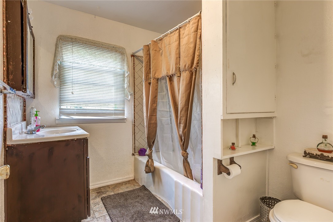 345 Oregon Way Longview, WA 98632 - Photo 9 of 9 Gallery Image 9