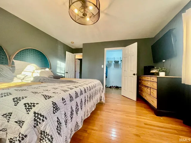 $342,000 | 2995 South 675th Street West, Owensville, IN 47665