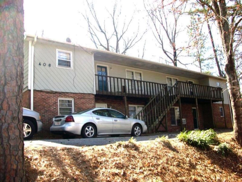 406 Old Central Road, Unit 2 Clemson, SC 29631 - Photo 1 of 10