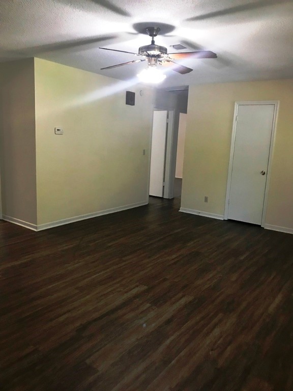 406 Old Central Road, Unit 2 Clemson, SC 29631 - Photo 5 of 10 Living Room