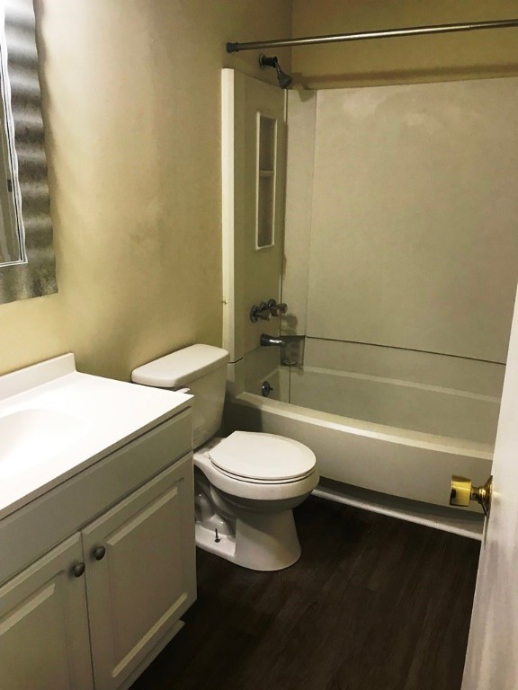 406 Old Central Road, Unit 2 Clemson, SC 29631 - Photo 9 of 10 Bathroom