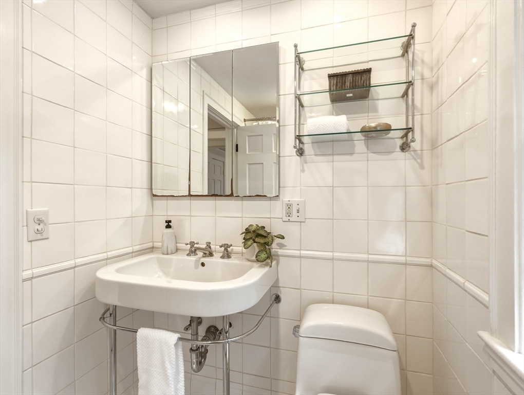 10 Radcliffe Road Belmont, MA 02478 - Photo 37 of 41