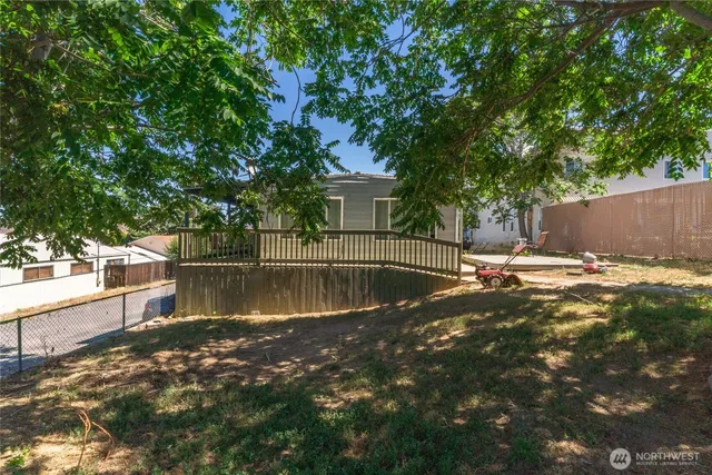 a view of a lake view