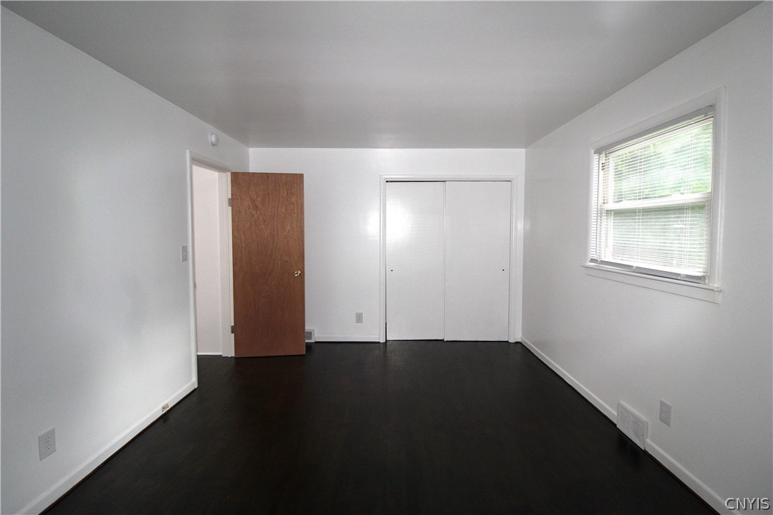 24 Forest Road New Hartford, NY 13501 - Photo 13 of 50