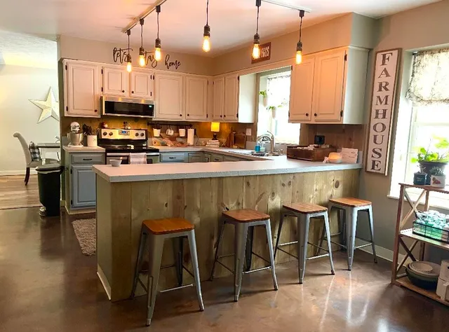 $485,000 | 6330 Timberland Drive, Fruitport, MI 49415