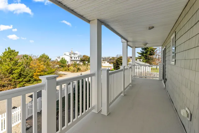 $1,298,000 | 10 Delaware Bay Drive, Villas, NJ 08251