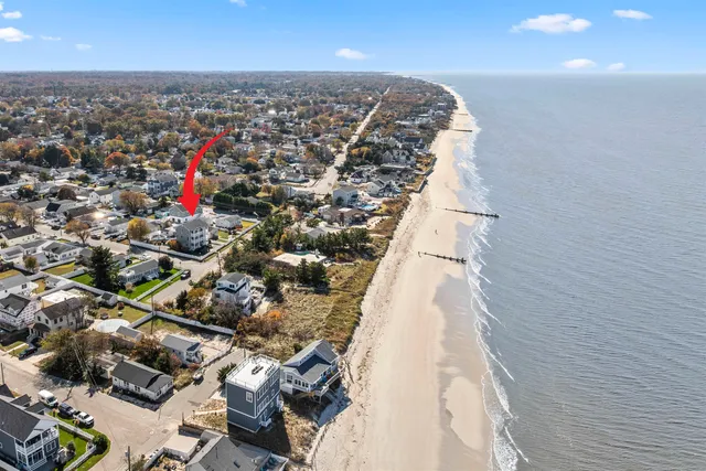 $1,298,000 | 10 Delaware Bay Drive, Villas, NJ 08251