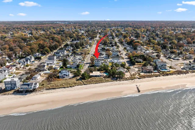 $1,298,000 | 10 Delaware Bay Drive, Villas, NJ 08251