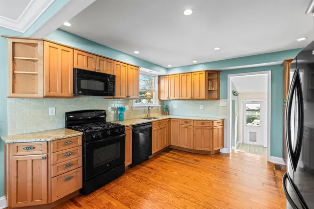 $1,298,000 | 10 Delaware Bay Drive, Villas, NJ 08251