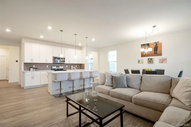 $749,900 | 6980 Sagerock Drive, Castle Pines, CO 80108