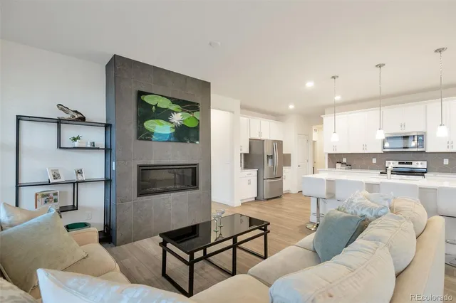 $749,900 | 6980 Sagerock Drive, Castle Pines, CO 80108