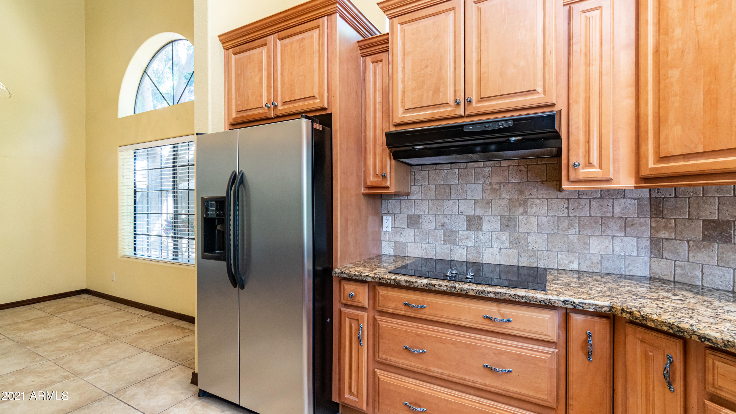 1831 East Colt Road Tempe, AZ 85284 - Photo 12 of 55 Kitchen (4)