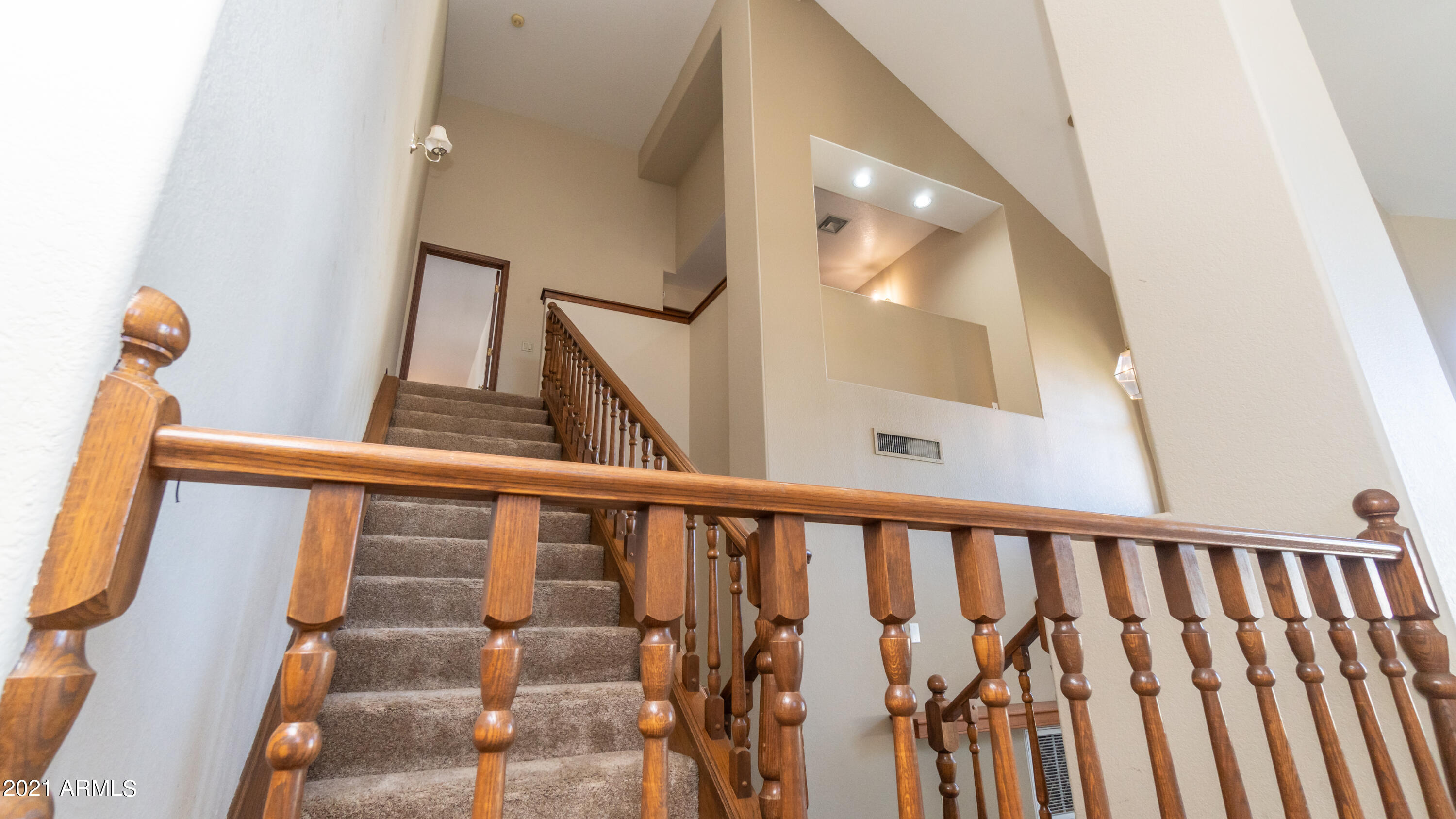 1831 East Colt Road Tempe, AZ 85284 - Photo 26 of 55 Staircase (2)