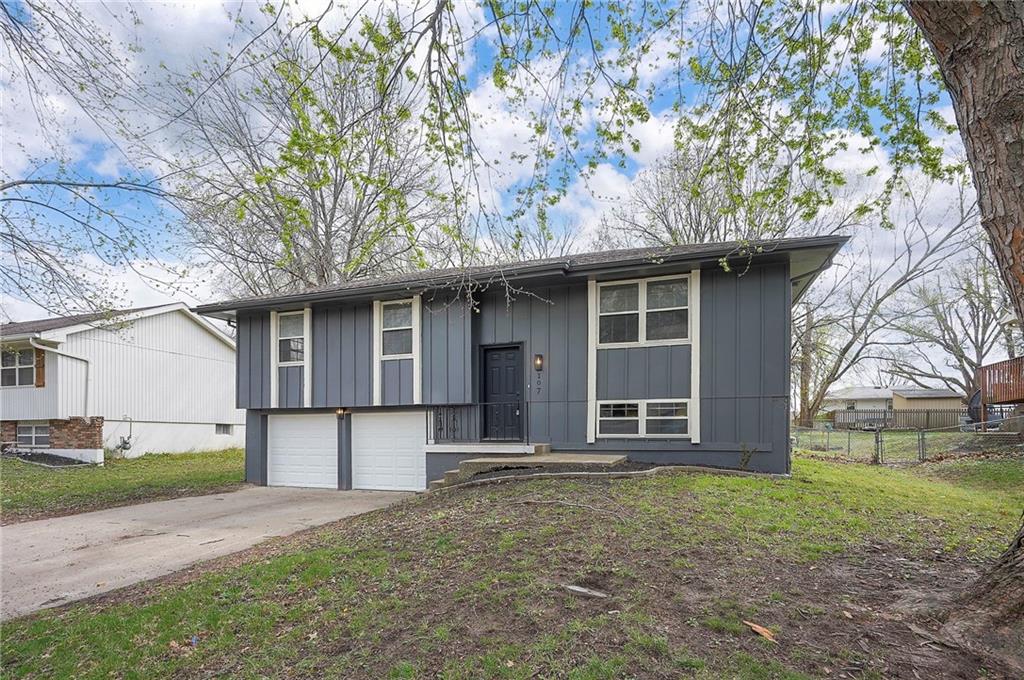 107 Baker Street Buckner, MO 64016 - Photo 35 of 37
