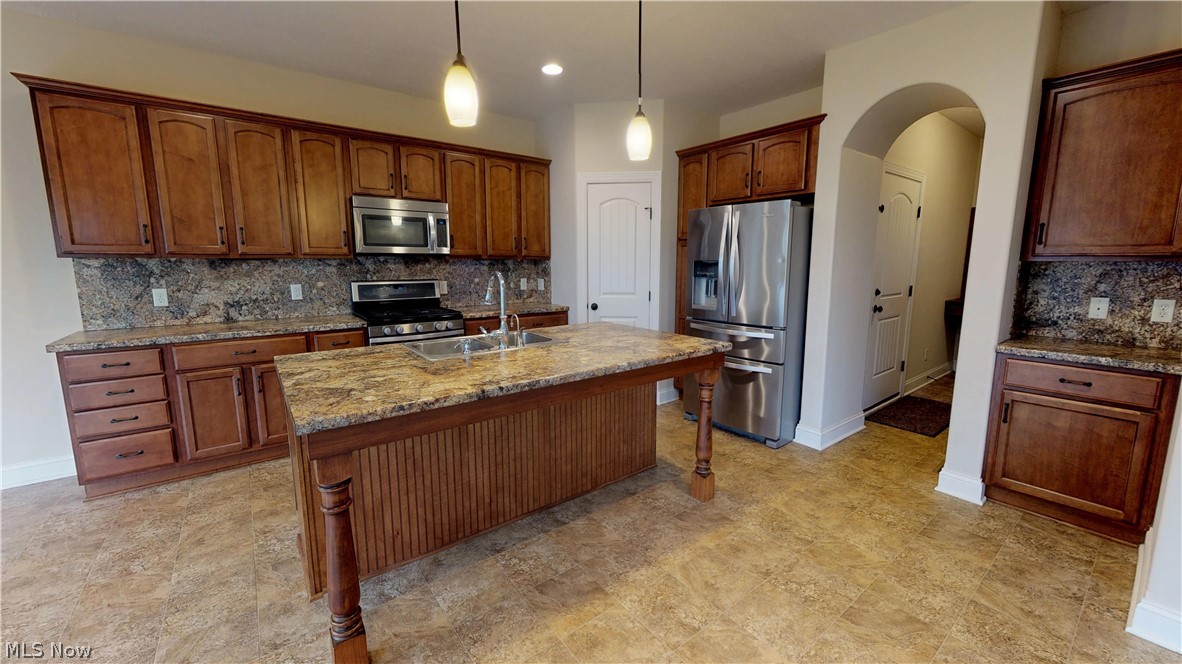 35858 Ridge Road Willoughby, OH 44094 - Photo 4 of 34