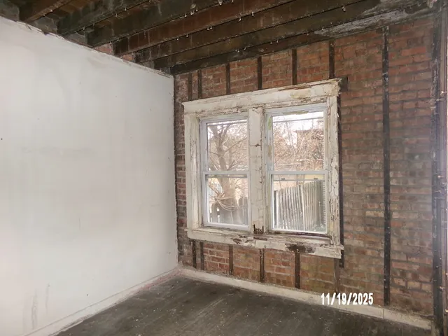 $429,900 | 8803 Ogden Avenue, Brookfield, IL 60513