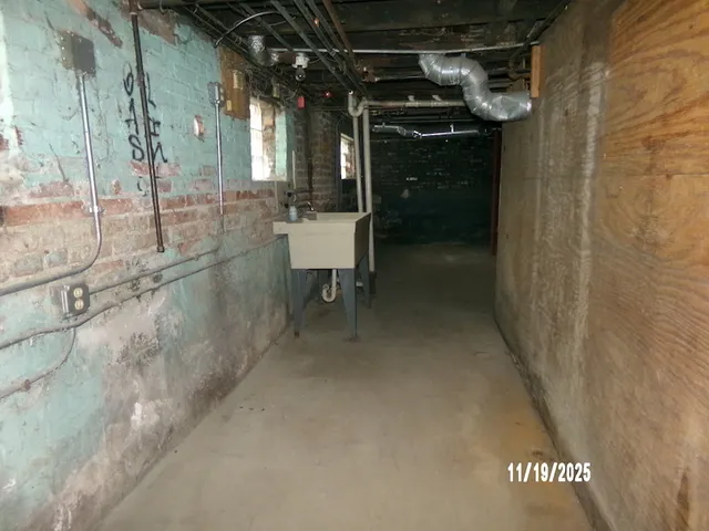 $429,900 | 8803 Ogden Avenue, Brookfield, IL 60513