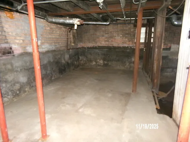 $429,900 | 8803 Ogden Avenue, Brookfield, IL 60513