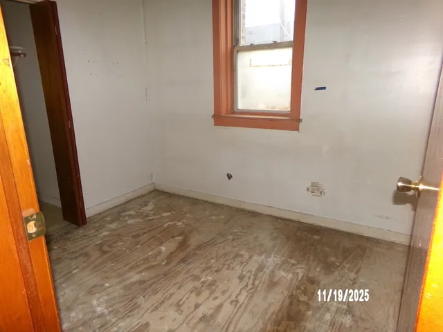 $429,900 | 8803 Ogden Avenue, Brookfield, IL 60513