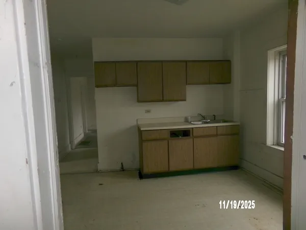 $409,900 | 8803 Ogden Avenue, Brookfield, IL 60513