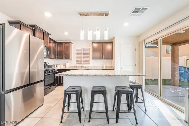 $395,000 | 6415 Broadcloth Court, Las Vegas, NV 89122