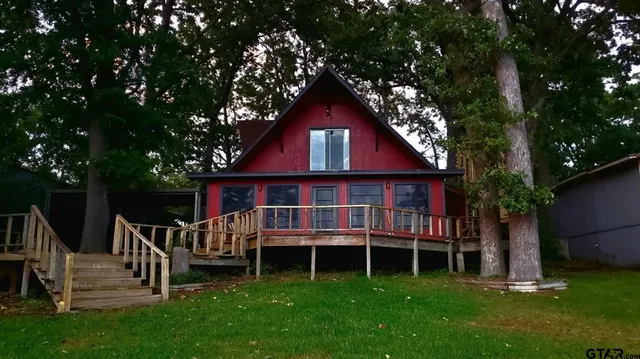 $520,000 | 17198 Lakeview Drive, Flint, TX 75762