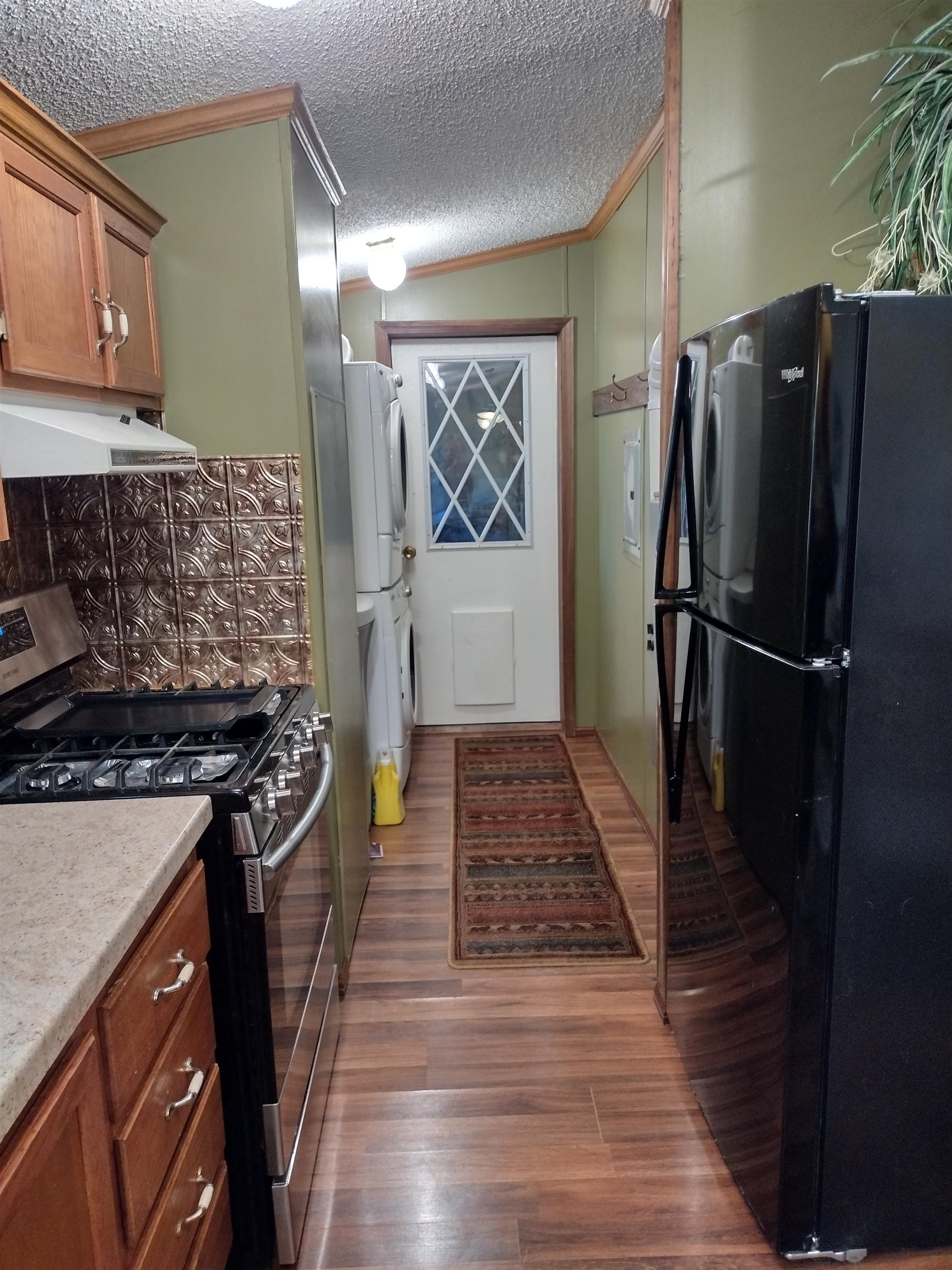 2782 Rader Road Warsaw, IN 46582 - Photo 4 of 18 Gallery Image 4