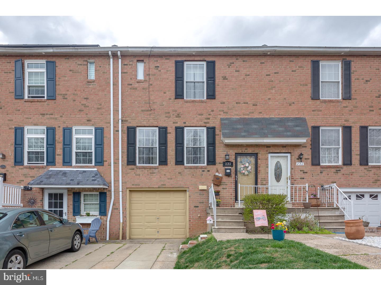 232 Wickley Road Philadelphia, PA 19154 - Photo 1 of 25