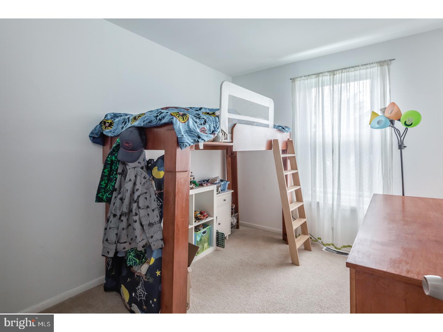 232 Wickley Road Philadelphia, PA 19154 - Photo 17 of 25