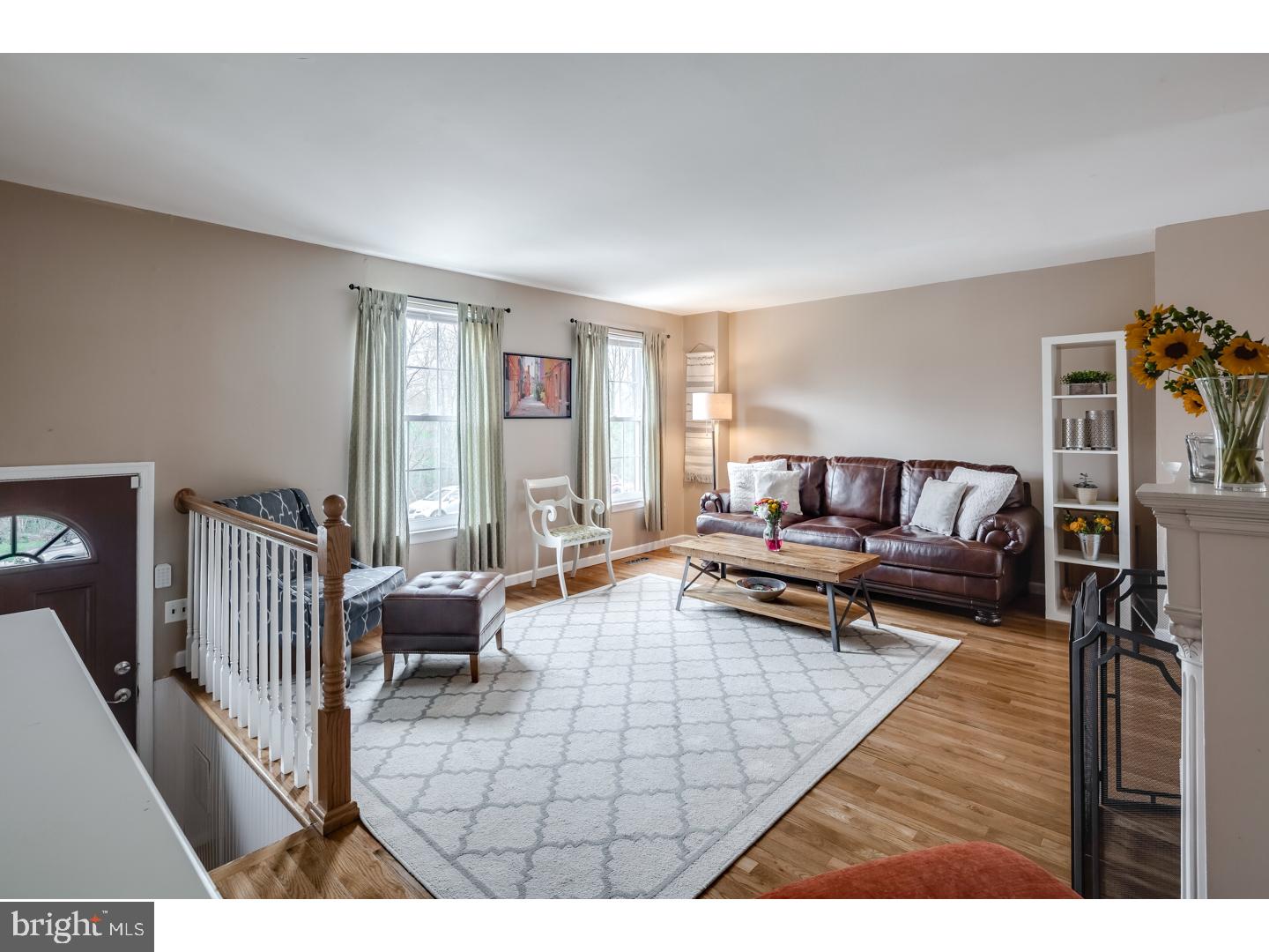 232 Wickley Road Philadelphia, PA 19154 - Photo 4 of 25