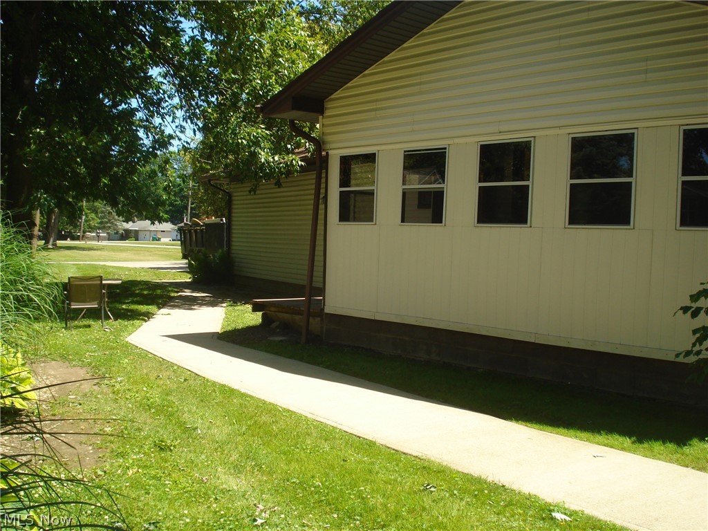 7342 Hopkins Road Mentor, OH 44060 - Photo 12 of 49