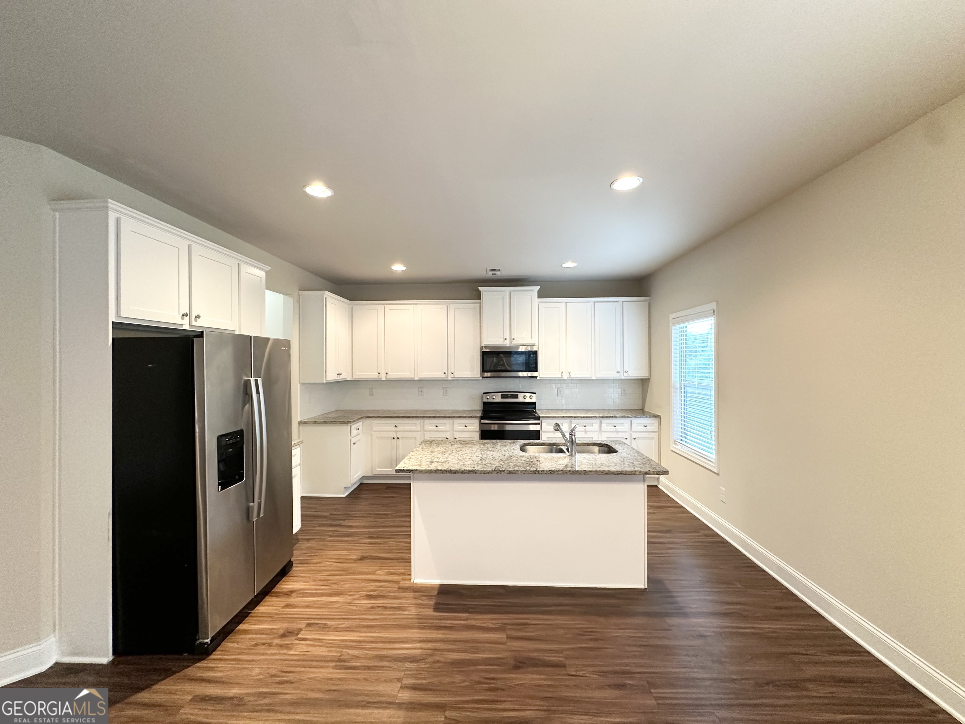 124 Donegal Way Dallas, GA 30132 - Photo 4 of 12