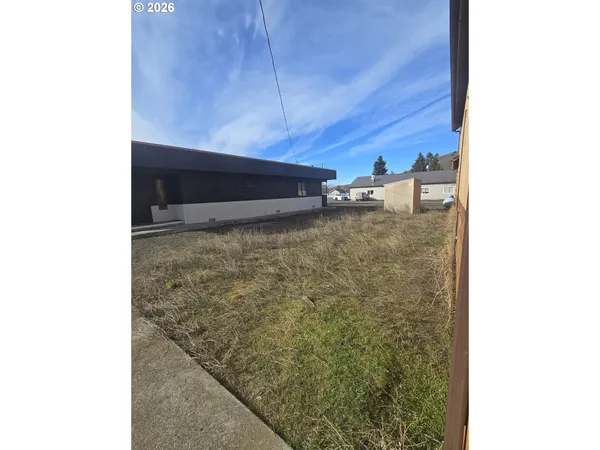 $75,000 | 0 East 1st Street, Wallowa, OR 97885
