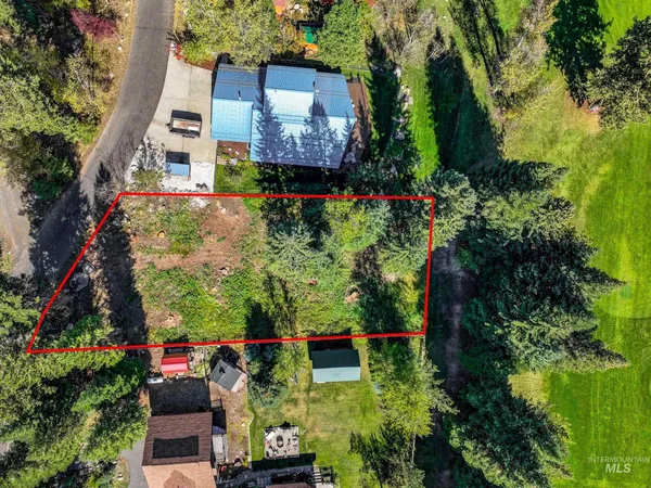 $285,000 | 1365 Divot Lane, McCall, ID 83638