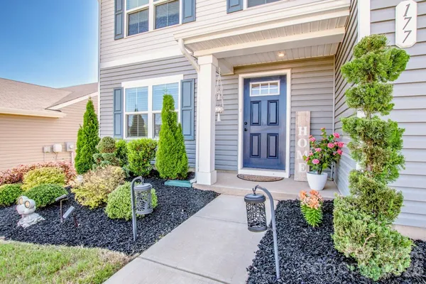 $2,500 | 177 Crownpiece Street, Troutman, NC 28166