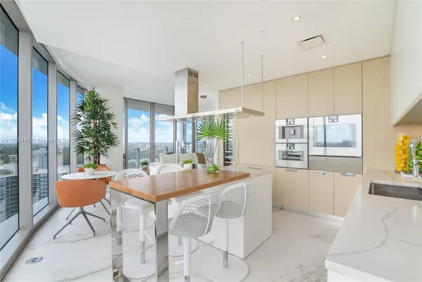 $37,000 | 15701 Collins Avenue, Unit 2405, Sunny Isles Beach, FL 33160