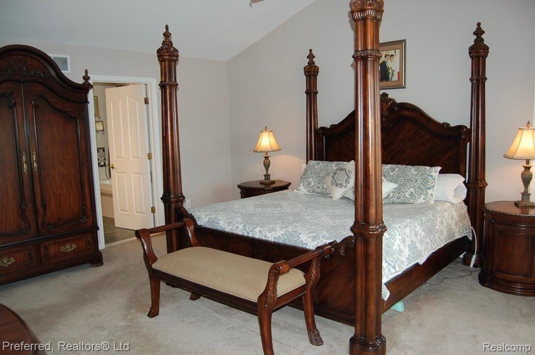 47875 Pavillon Road Canton, MI 48188 - Photo 38 of 58 Master Bedroom