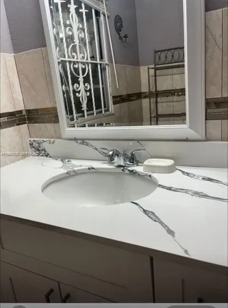 $1,275 | 1176 Northwest 38th Street, Unit 2, Miami, FL 33127