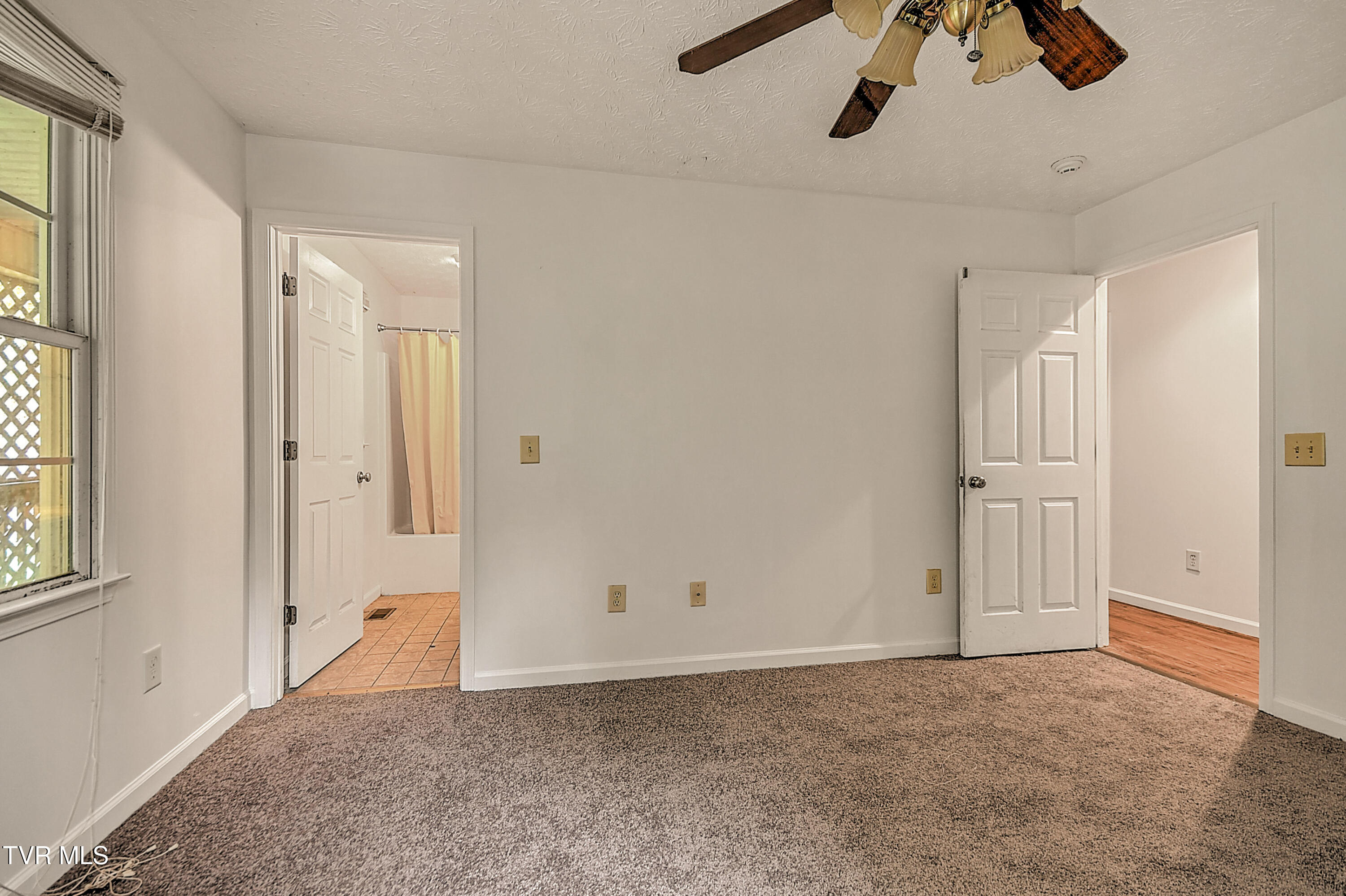 1711 Granby Road Kingsport, TN 37660 - Photo 17 of 30 1171 Granby AP-21